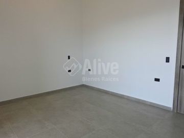 Casa de venta por estrenar en Checa