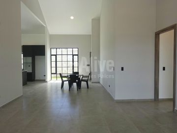 Casa de venta por estrenar en Checa