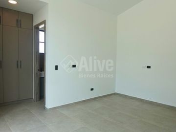 Casa de venta por estrenar en Checa