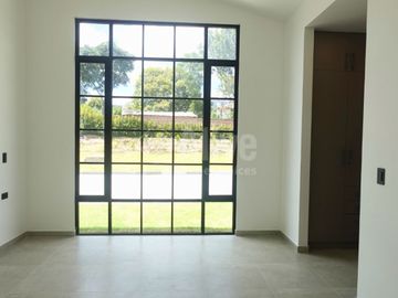 Casa de venta por estrenar en Checa