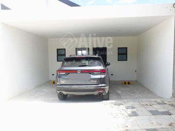Casa de venta por estrenar en Checa