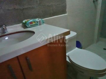 Casa de venta por estrenar en Checa