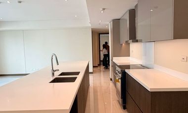 PARK CENTRAL TOWER  150 sqm 2 Bedrooms Ayala Land Premier