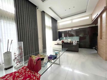 Rumah Pakuwon Indah The Mansion Granada dkt citraland dan graha family