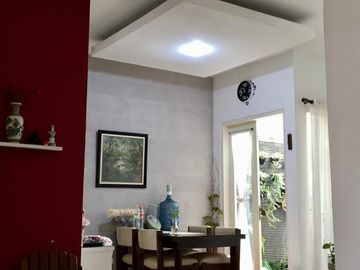 Dijual Rumah + Kost di Jl. Cikaso Cibeunying Kidul Kota Bandung Bagus Murah Nyaman Siap Huni Lokasi Strategis Belakang Jalan Raya Supratman