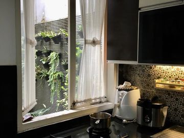 Dijual Rumah + Kost di Jl. Cikaso Cibeunying Kidul Kota Bandung Bagus Murah Nyaman Siap Huni Lokasi Strategis Belakang Jalan Raya Supratman