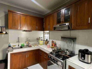 Dijual  Rumah mewah,nyaman, siap huni, Lokasi Kota Wisata, kab. Bogor.