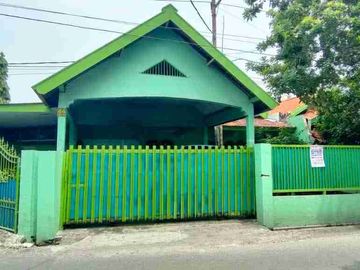 Dijual via lelang RUMAH JL.SEMAMPIR SELATAN 1-A Kel. Medokan Semampir kec. Sukolilo SURABAYA,