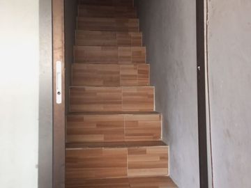 Dijual Rumah 2 Lantai Strategis di Bulevar Hijau Bekasi