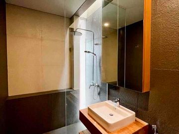 Jual Brand New Townhouse Modern Tropis 224m2 di Kemang Dalam