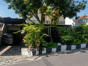 Turun Harga! Rumah SHM 300m² di Gisikdrono, Selangkah ke Columbia Asia