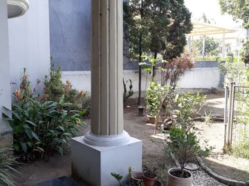 Rumah Mewah Classic Siap Huni di Graha Famili, Surabaya Barat