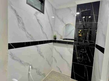 Jual rumah siap huni dekat exit toll di beji Depok