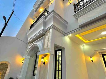 Jual rumah siap huni dekat exit toll di beji Depok