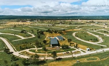 LUMIRA NUVALI Lot for sale - 401 sqm - Can be combined to 800 sqm