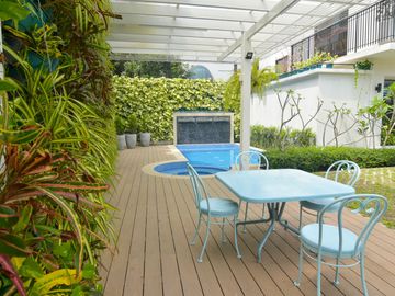 For Sale! Cubao Highend Townhouse with Amenities 42M -AJCH