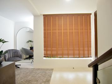 For Sale! Cubao Highend Townhouse with Amenities 42M -AJCH