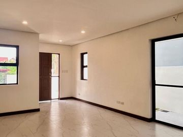3-Storey Single Detached with Roof deck at Katarungan Village (Araneta)