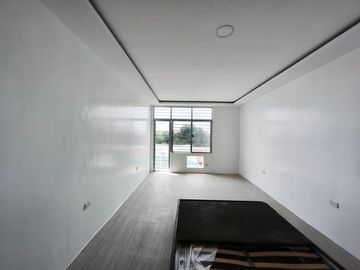 14M only Three Storey Townhouse for sale in Holy Spirit Quezon City near Tandang sora - JB