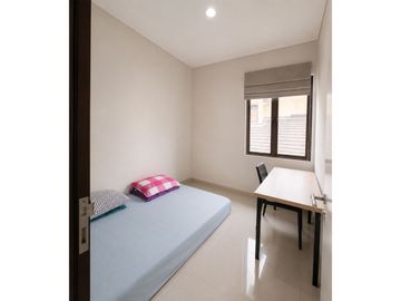 Dijual Rumah Mewah 2 Lantai di Citra Sentul dengan Furnis Ssr1128