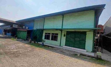 Disewakan Gudang Siap Pakai Di Jalan Raya Narogong. Kota Bekasi