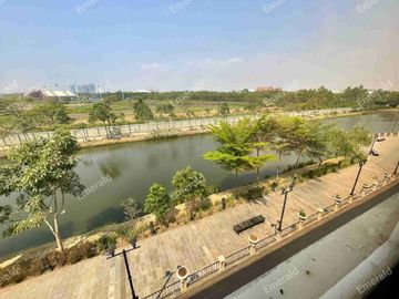 Rukan View Danau Siap Pakai di PIK 2