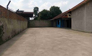 Dijual dan Disewakan 
Lahan kosong lokasi sangat strategis di jalan Diponegoro Tambun Bekasi