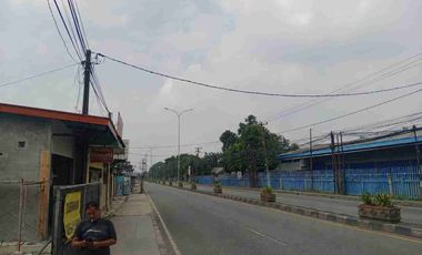 Dijual dan Disewakan 
Lahan kosong lokasi sangat strategis di jalan Diponegoro Tambun Bekasi
