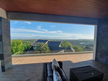 Villa 4 Bedroom For Sale, at Jimbaran with Panoramic Ocean & Mountain Views