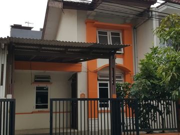 Dijual Rumah Gading Serpong SHM di Sektor 8B By Rumah Chinida (Dw)