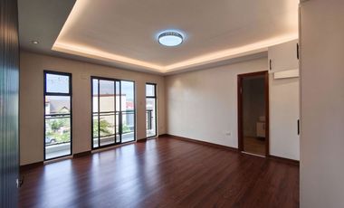For Sale 6 Bedrooms 3 Storey House and Lot at Greenwoods Pasig/Taytay Rizal-JV2