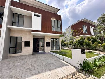 Rumah 2 Lantai Citraland Megah Batam Centre