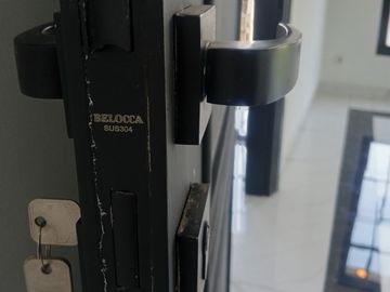 598. Dijual Rumah Mewah 2 Lantai M. Kahfi 1 Jakarta Selatan Dekat Tol Brigif Andara & TB Simatupang