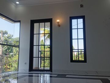 598. Dijual Rumah Mewah 2 Lantai M. Kahfi 1 Jakarta Selatan Dekat Tol Brigif Andara & TB Simatupang