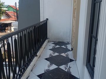 598. Dijual Rumah Mewah 2 Lantai M. Kahfi 1 Jakarta Selatan Dekat Tol Brigif Andara & TB Simatupang