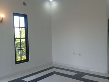598. Dijual Rumah Mewah 2 Lantai M. Kahfi 1 Jakarta Selatan Dekat Tol Brigif Andara & TB Simatupang