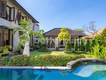 Spacious Two Bedroom Villa for Freehold in Bumbak, Umalas