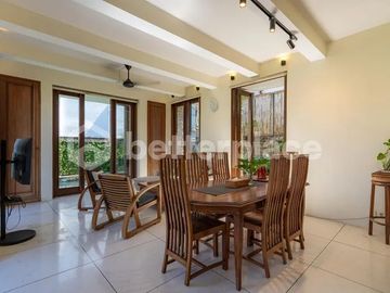 Spacious Two Bedroom Villa for Freehold in Bumbak, Umalas