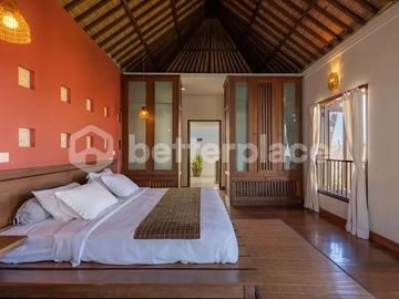 Spacious Two Bedroom Villa for Freehold in Bumbak, Umalas