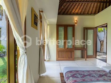 Spacious Two Bedroom Villa for Freehold in Bumbak, Umalas