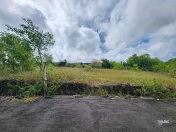 Tanah bagus view laut, dijual area GWK.