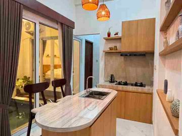 Villa Modern + Private Pool Area jl. Kaliurang Dekat Kampus UII , Kopi Klotok