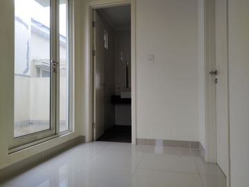 Dijual Cepat Rumah Thomson Lokasi Strategis Gading Serpong
