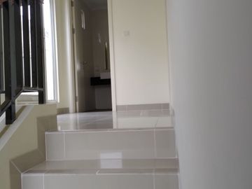 Dijual Cepat Rumah Thomson Lokasi Strategis Gading Serpong