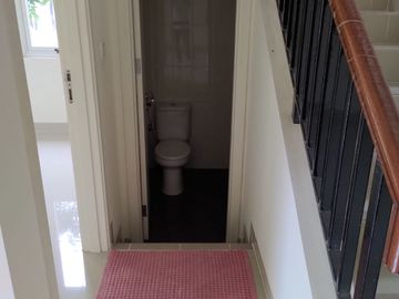 Dijual Cepat Rumah Thomson Lokasi Strategis Gading Serpong