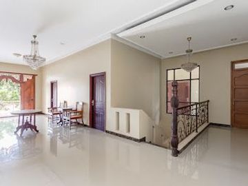 Guest House Hotel di Padang Sari Gedawang Banyumanik