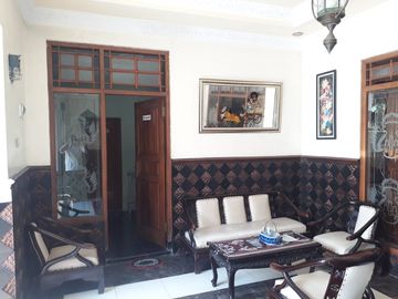 Rumah + 4 Ruko di Pusat Kota Jogja? Investasi paling prospektif tahun ini! 📈🔥