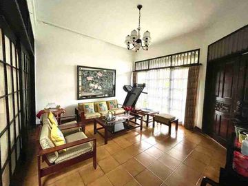 di jual rumah kayu mas utara