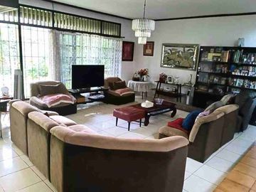 di jual rumah kayu mas utara