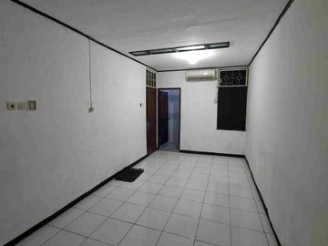 Rumah Strategis Siap Huni di Jalan Kresna Raya Bantarjati Bogor